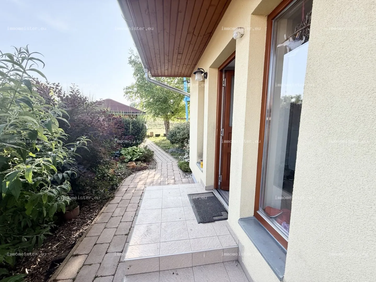 Eladó 180 m2 családi ház, Győr