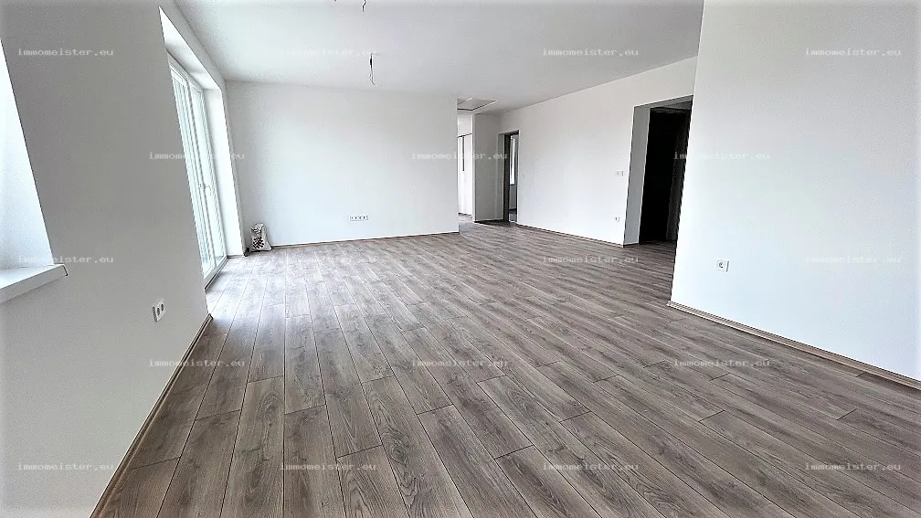 Eladó 130 m2 családi ház, Győrzámoly