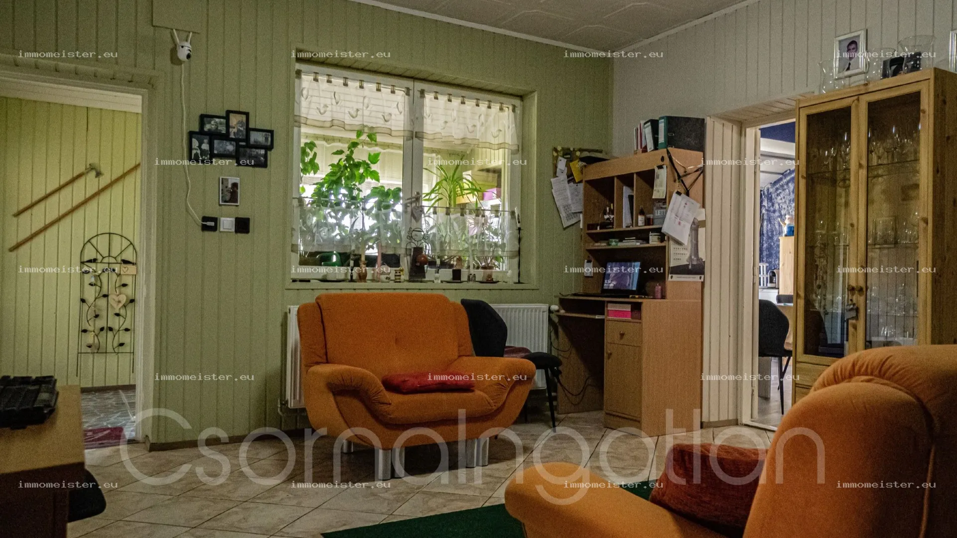 Haus zu Verkauf in Himod