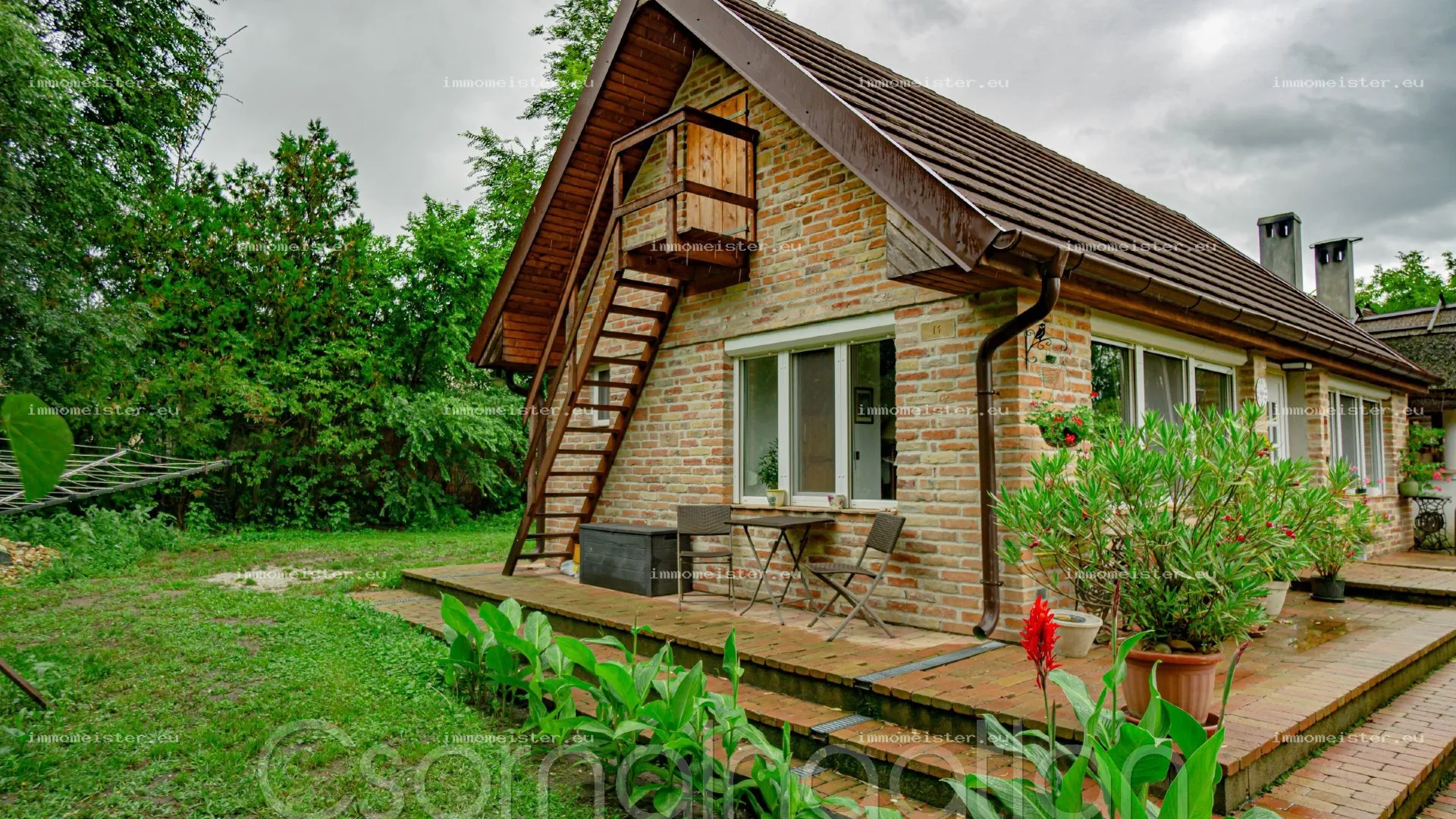 Haus zu Verkauf in Fehértó