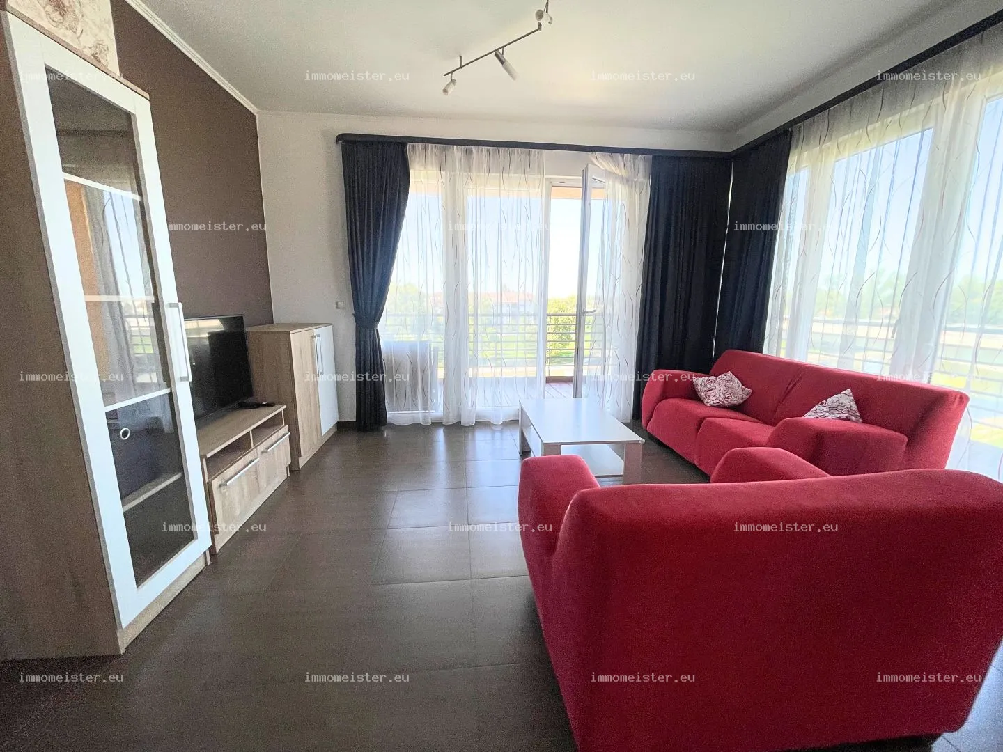 Kiadó 68 m2 tégla lakás, Győr