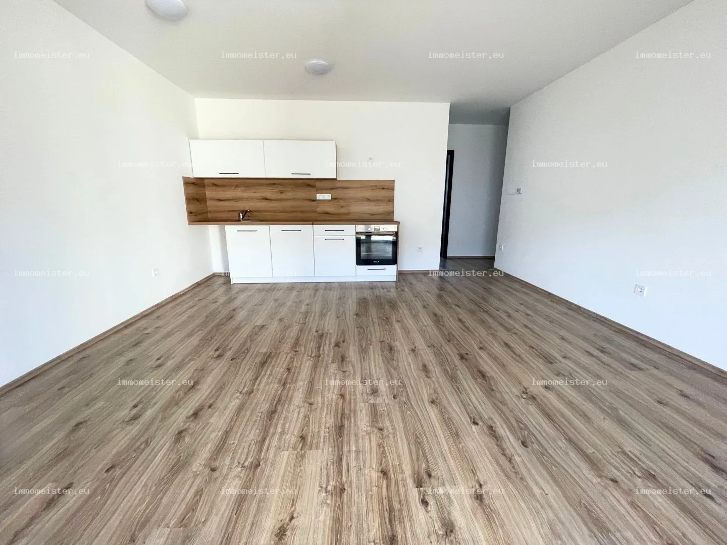 Eladó 61 m2 tégla lakás, Győr