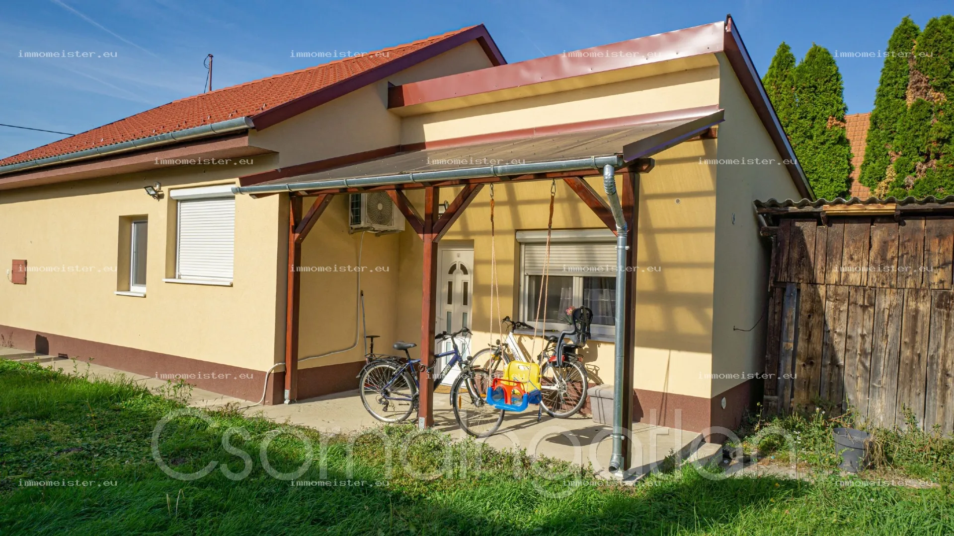 Haus zu Verkauf in Farád