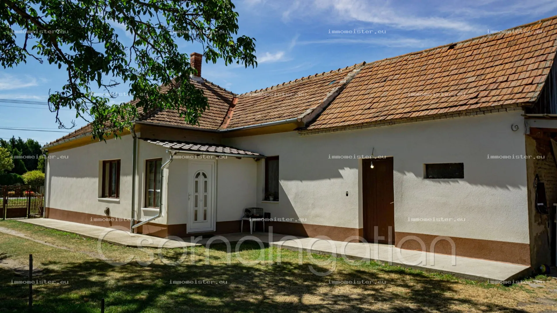 Haus zu Verkauf in Jobaháza