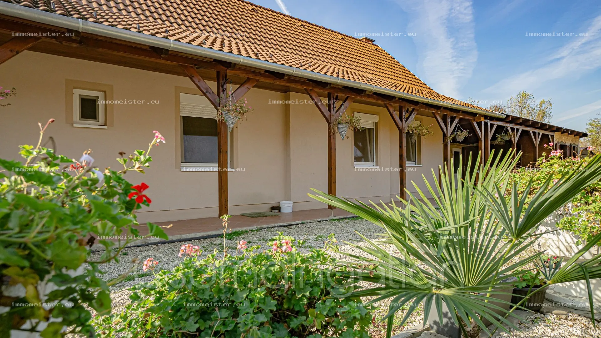 Haus zu Verkauf in Kapuvár
