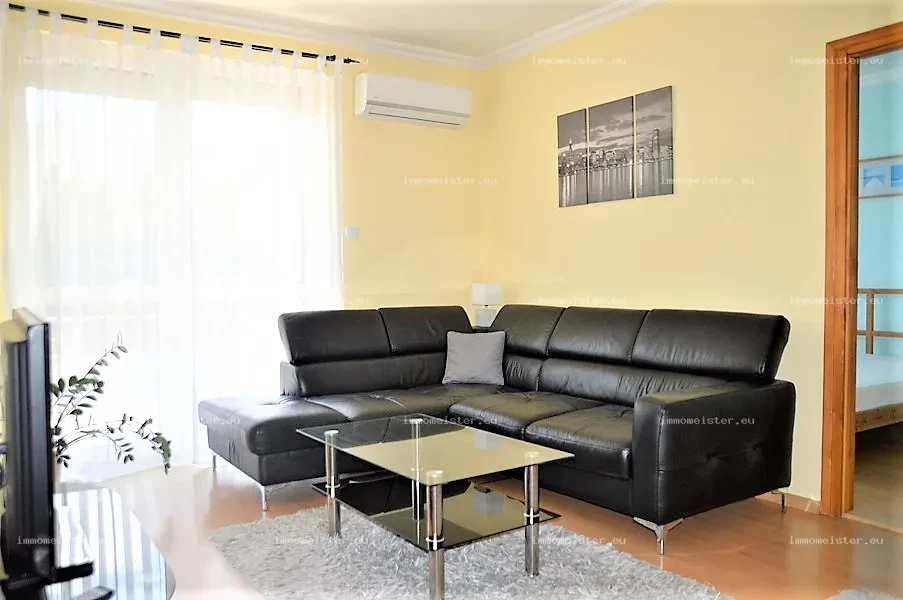 Kiadó 55 m2 tégla lakás, Győr