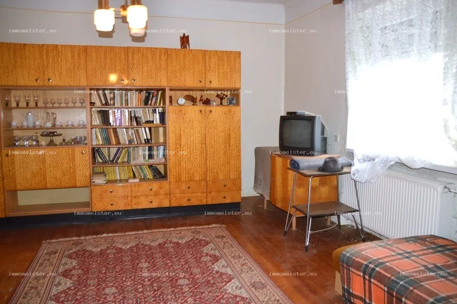 Eladó 70 m2 családi ház, Nagybajcs