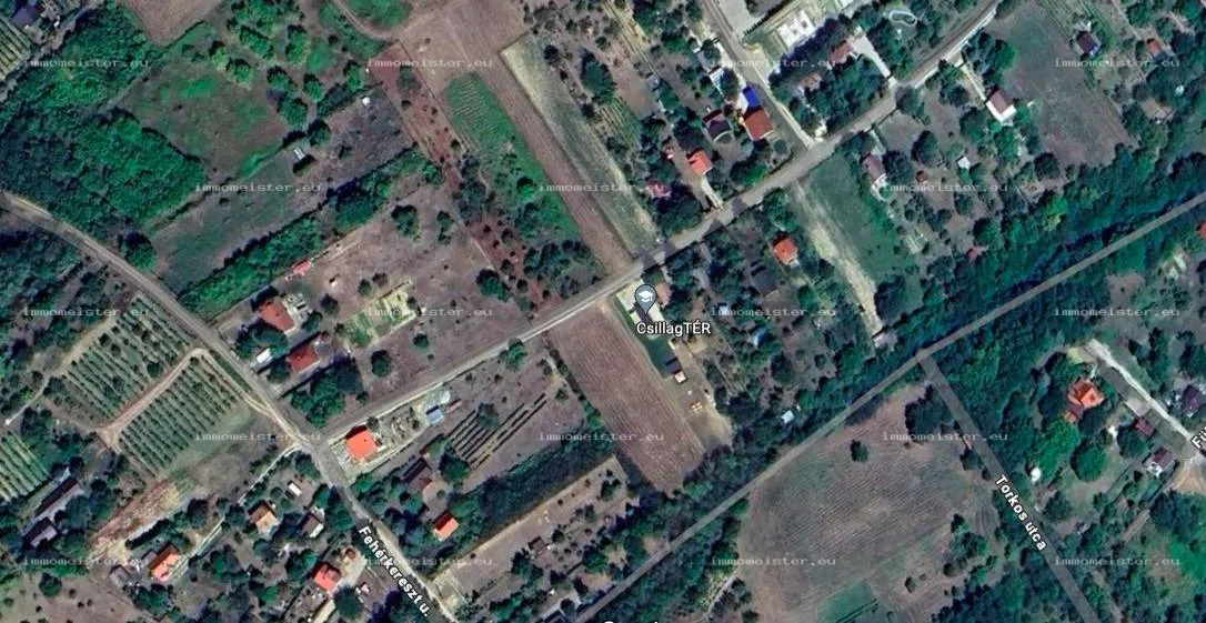 Eladó 1372 m2 zártkert, Győrújbarát