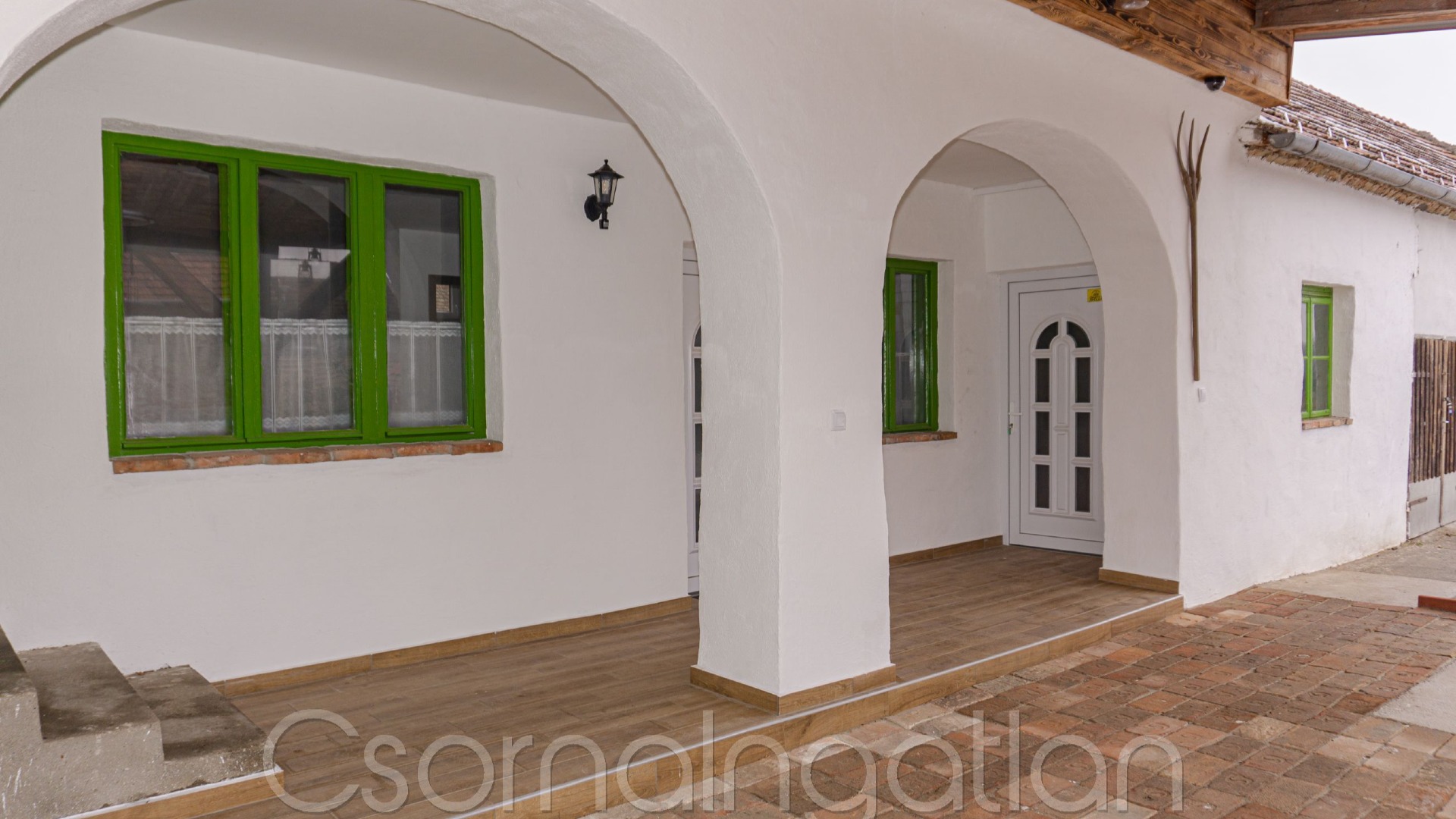 Agyagosszergény - 2 lakrészes azonnal birtokba vehető ház eladó