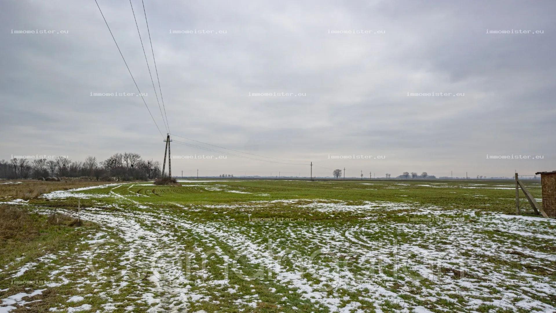 Mihályi - természetközeli, 900 m2-es telek eladó