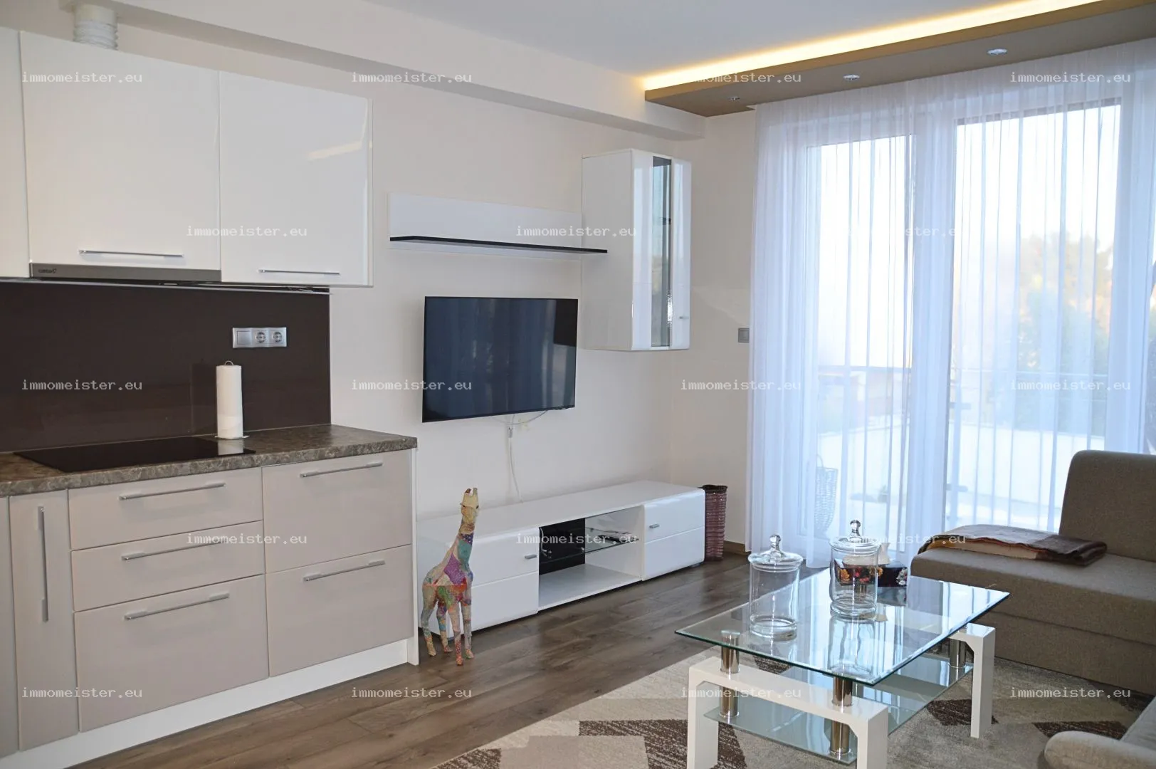 Kiadó 53 m2 tégla lakás, Győr