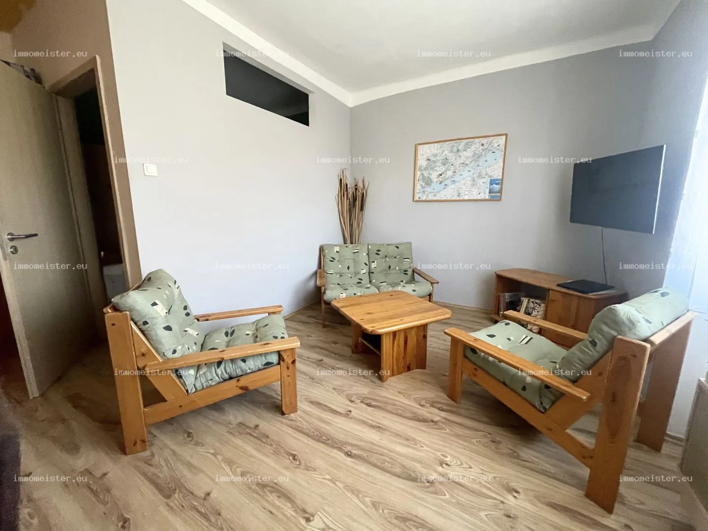 Eladó 38 m2 tégla lakás, Győr