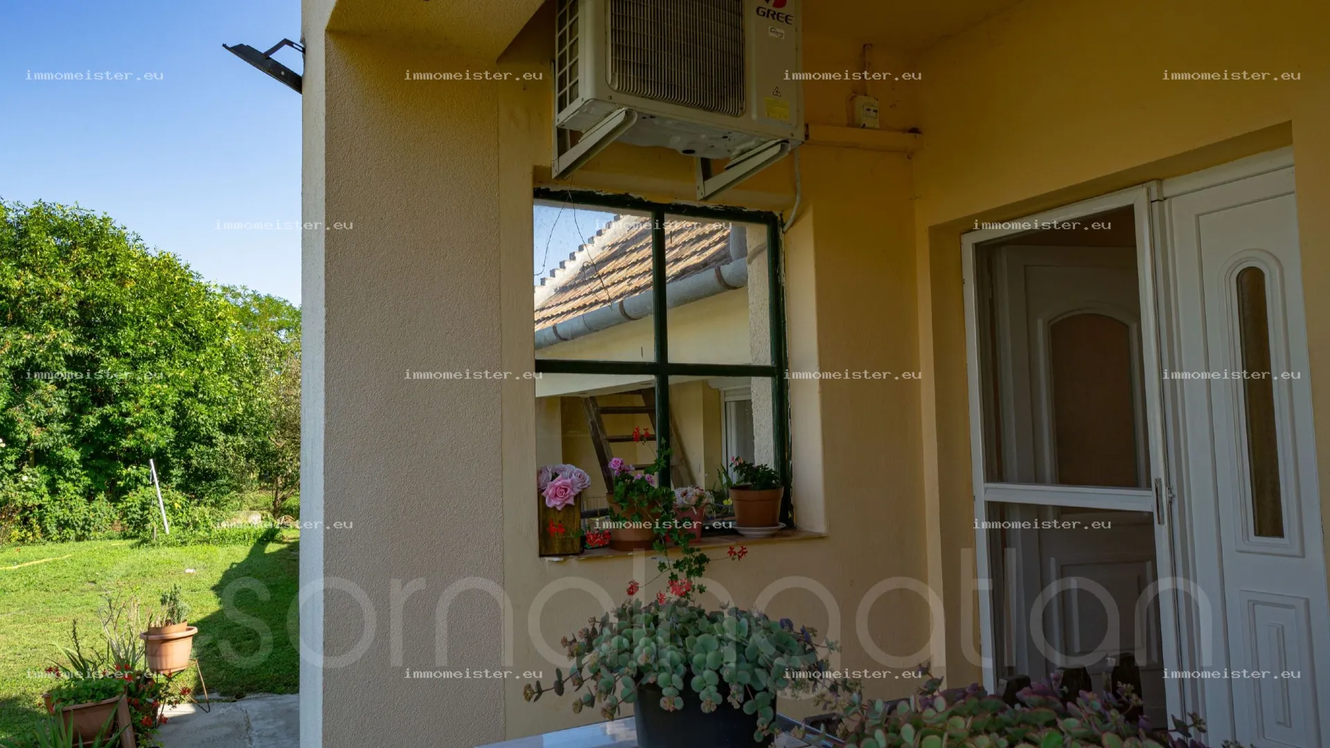 Szil - Masszív szerkezetű, felújított kis ház ELADÓ!!