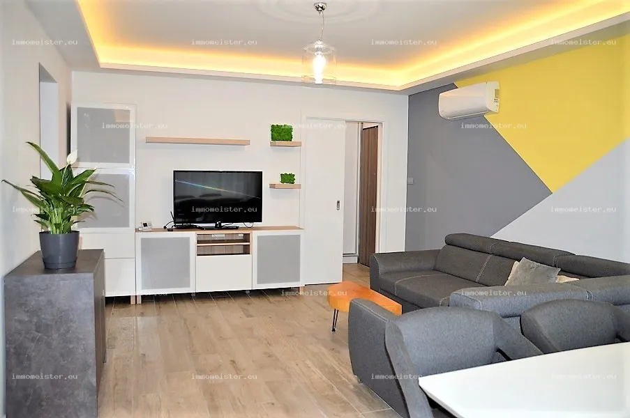 Kiadó 78 m2 tégla lakás, Győr