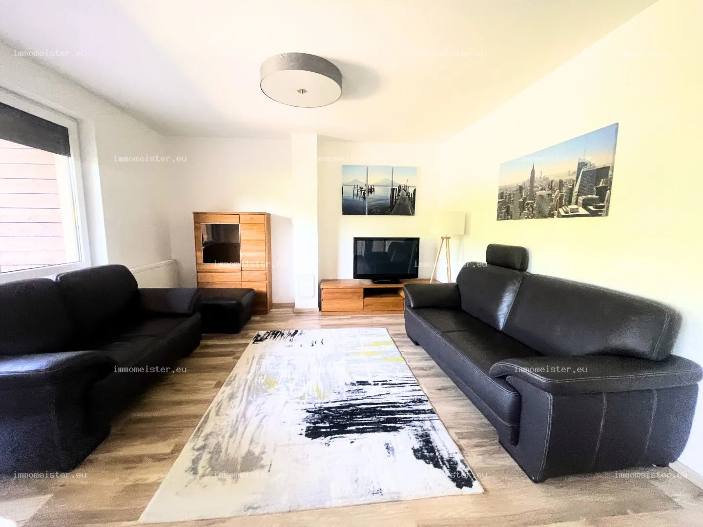 Kiadó 125 m2 sorház, Győr
