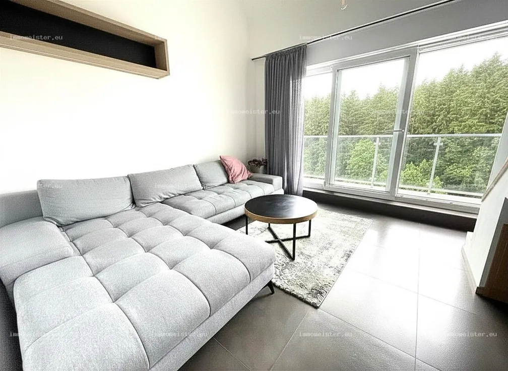 Kiadó 78 m2 tégla lakás, Győr