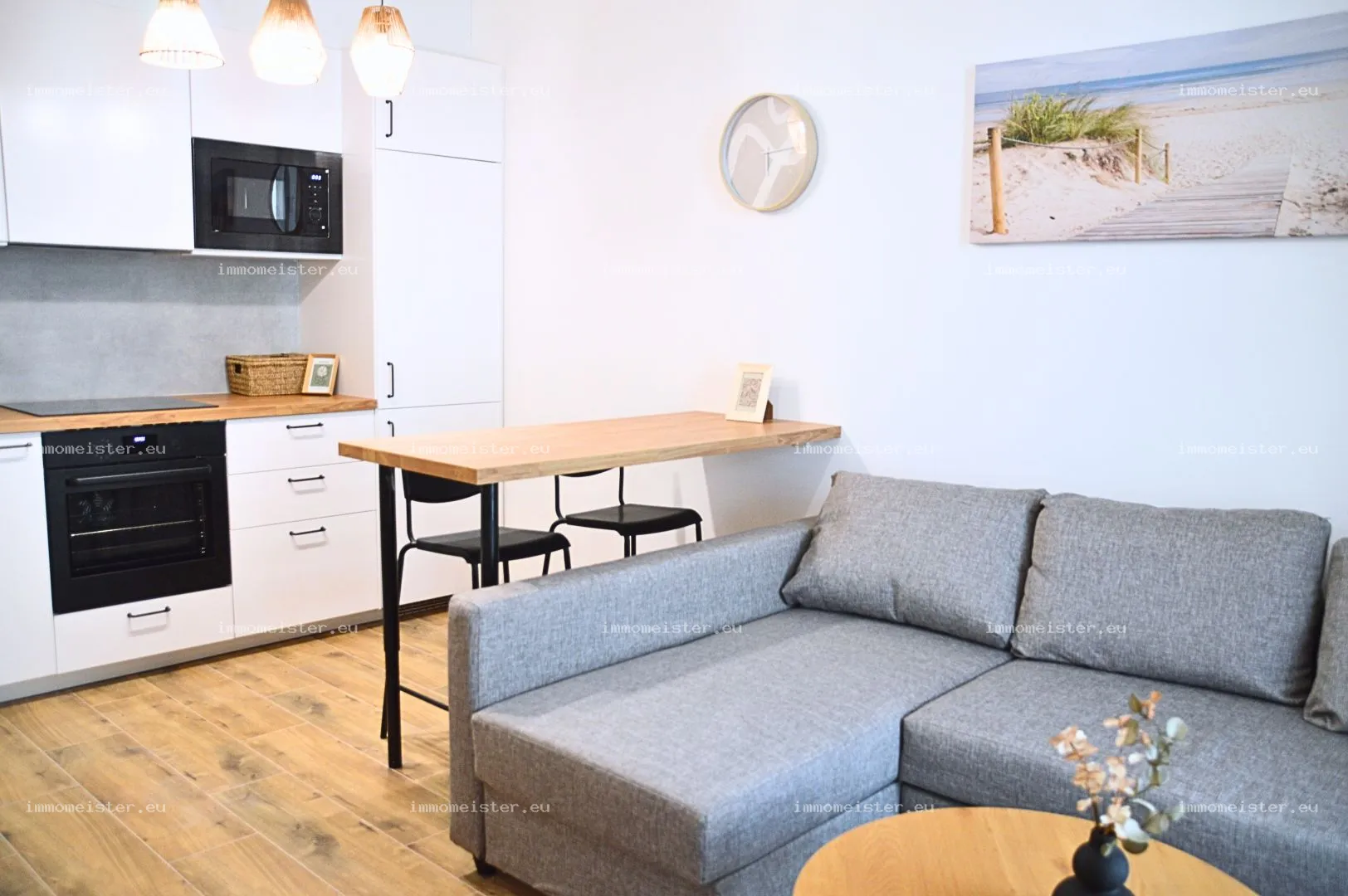 Kiadó 34 m2 tégla lakás, Győr
