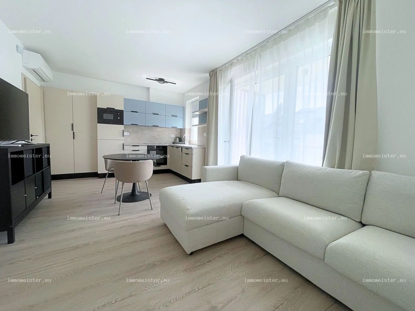 Kiadó 39 m2 tégla lakás, Balatonudvari