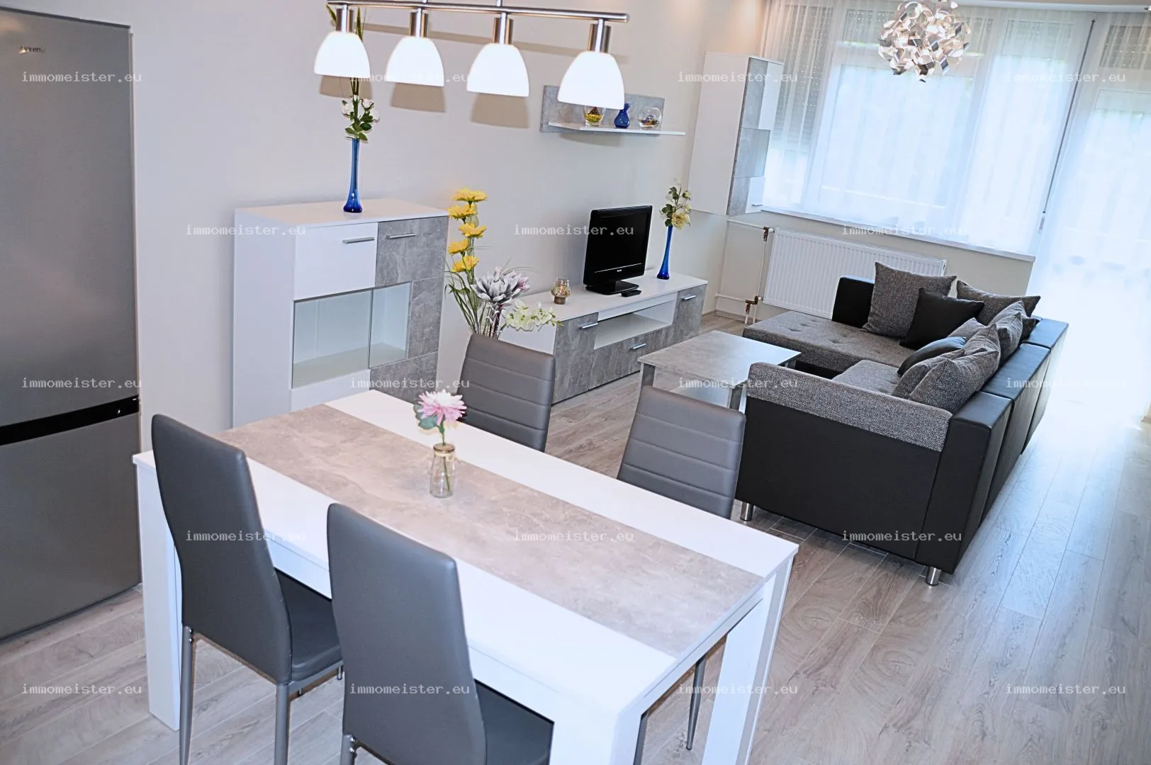 Kiadó 56 m2 tégla lakás, Győr