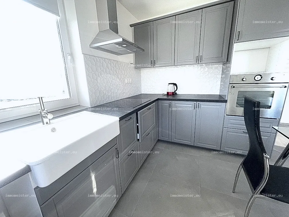 Kiadó 140 m2 családi ház, Győrzámoly