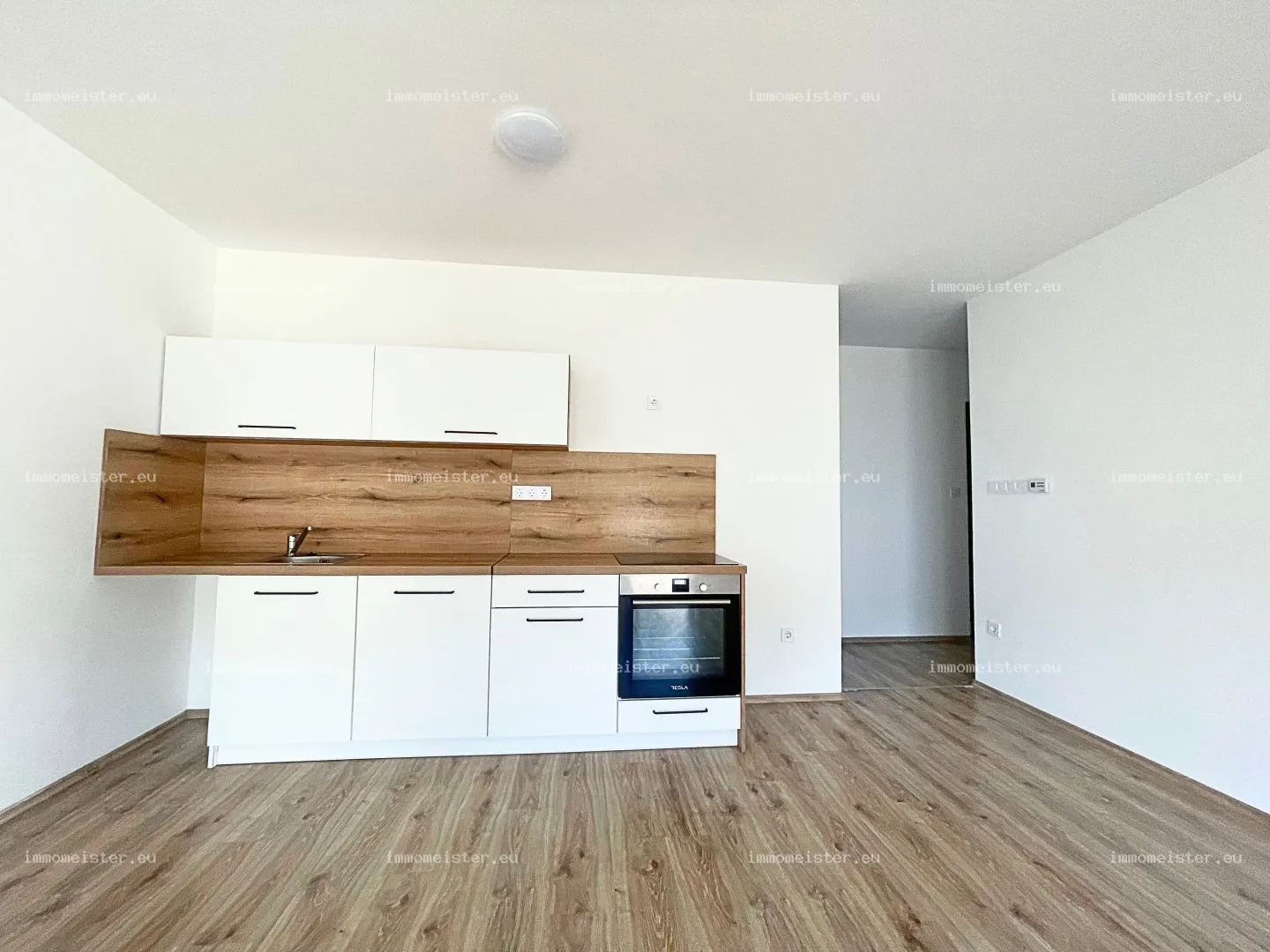 Kiadó 65 m2 tégla lakás, Győr